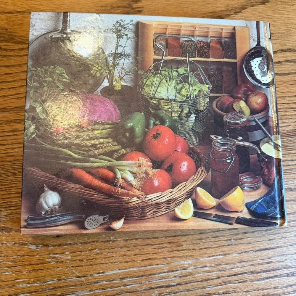 Reader's Digest Creative Cooking Cookbook 1977 Vintage Hardcover